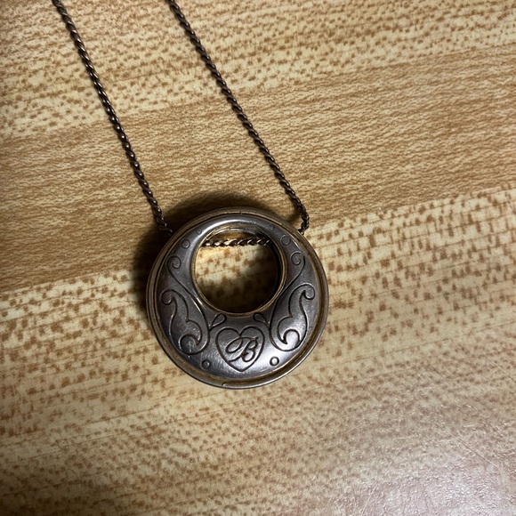 🌸Brighton ‘Aries’ Necklace - Picture 3 of 4